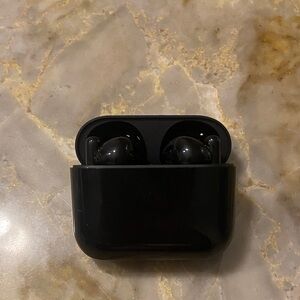 🧡 JVC wireless earbuds